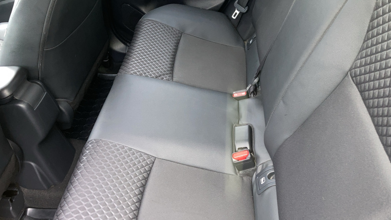 Toyota Yaris 1.5 Hybrid Dynamic 5dr CVT Hybrid Hatchback